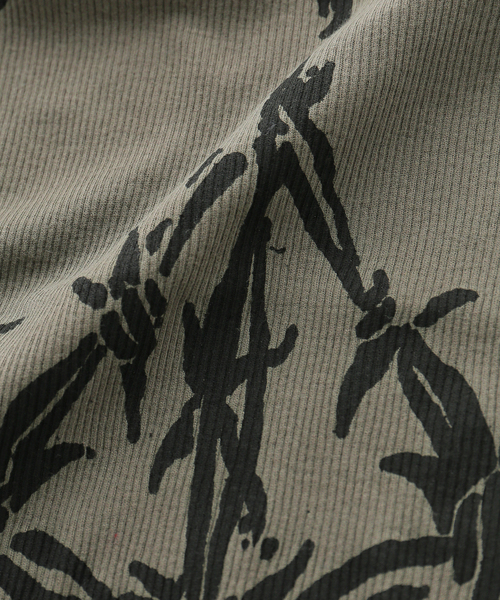ARIES（アリーズ）の「ARIES / アリーズ BARBED PEACE LIGHTWEIGHT VEST（ベスト・レディース・カーキ・2/1）」の6枚目の写真