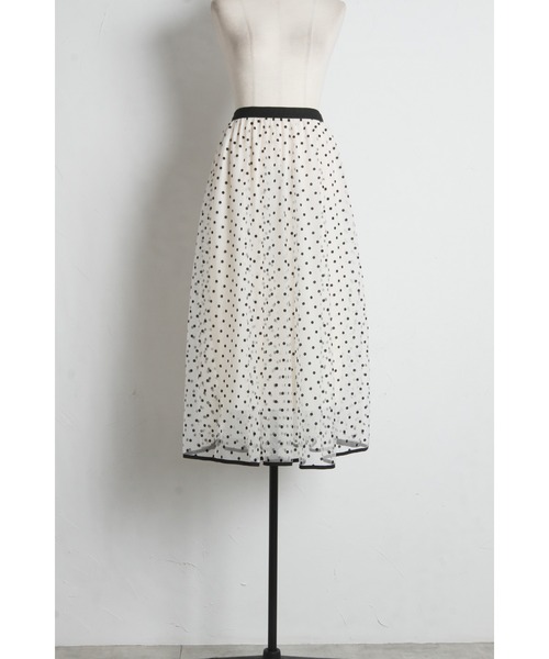 tocco closet(トッコ クローゼット)の「【ZOZO限定】チュールドットフレアスカート(スカート・レディース・ブラック/ベージュ・M)」の20枚目の写真