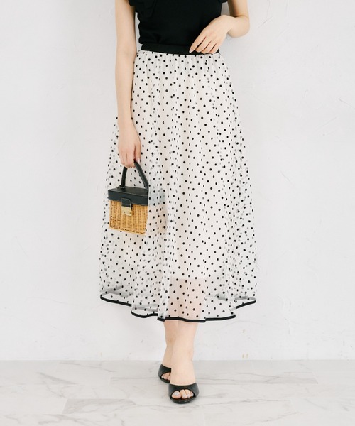 tocco closet(トッコ クローゼット)の「【ZOZO限定】チュールドットフレアスカート(スカート・レディース・ブラック/ベージュ・M)」の16枚目の写真
