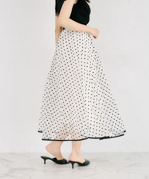 tocco closet(トッコ クローゼット)の「【ZOZO限定】チュールドットフレアスカート(スカート・レディース・ブラック/ベージュ・M)」の18枚目の写真