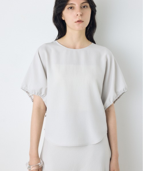 AZUL by moussy(アズールバイマウジー)の「ドロストスリーブデザインブラウス(シャツ/ブラウス・レディース・ライトカーキ/ライトブラウン/ブラック/ライトグレー・SMALL/MEDIUM)」の2枚目の写真