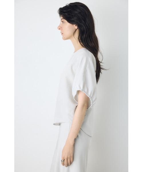 AZUL by moussy(アズールバイマウジー)の「ドロストスリーブデザインブラウス(シャツ/ブラウス・レディース・ライトカーキ/ライトブラウン/ブラック/ライトグレー・SMALL/MEDIUM)」の17枚目の写真