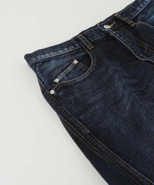 NVRFRGT（ネヴァーフォーゲット）の「NVRFRGT / ネヴァーフォーゲット 3D TWISTED WIDE LEG JEANS/DARK F（デニムパンツ・メンズ・ダークブルー・2/1/3）」の4枚目の写真