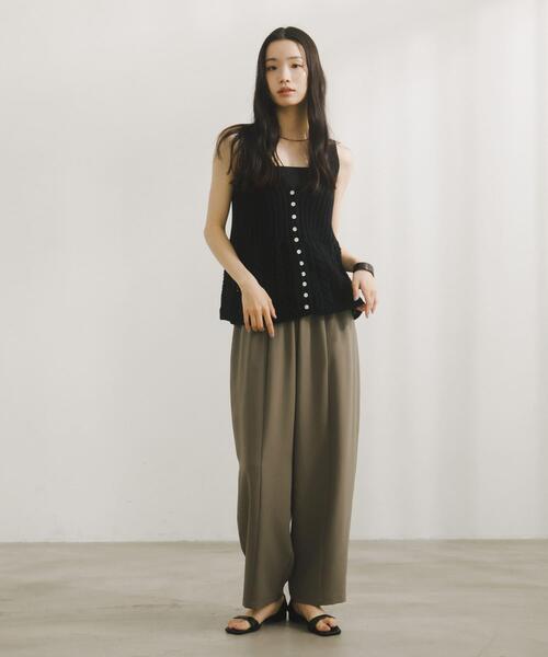 URBAN RESEARCH DOORS(アーバンリサーチドアーズ)の「Button Cotton Knit Vest(ベスト・レディース・ベージュ/ブラック・FREE)」の12枚目の写真