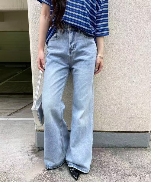 mebole(メボレ)の「フレアデニムパンツ(デニムパンツ・レディース・ブルー・MEDIUM/SMALL)」の1枚目の写真