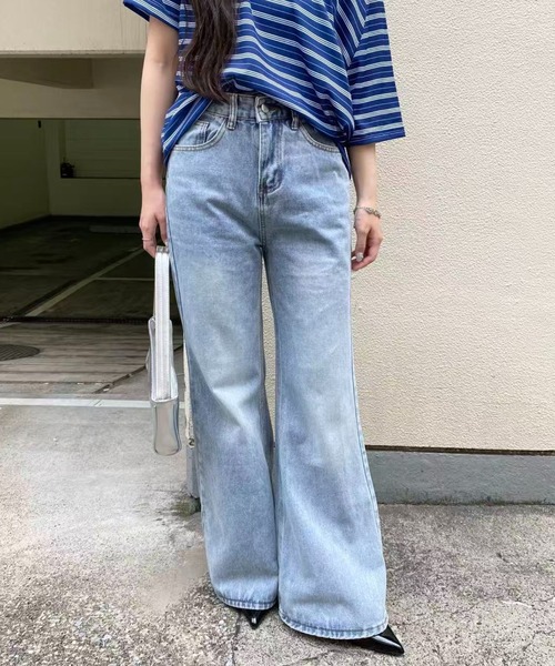mebole(メボレ)の「フレアデニムパンツ(デニムパンツ・レディース・ブルー・MEDIUM/SMALL)」の5枚目の写真