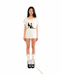 READING BUNNY GIRL TEE - WHITE