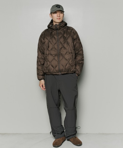 TAION(タイオン)の「bal / TAION REMOVABLE SLEEVE DOWN JACKET(ダウンジャケット/コート・メンズ・ブラウン/ブラック/ブルー系その他・1/3/2)」の21枚目の写真