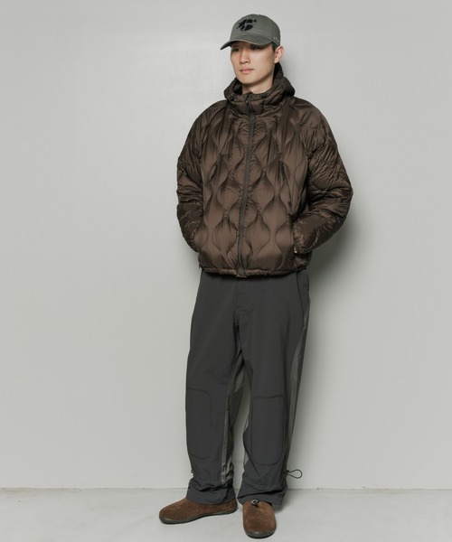 TAION(タイオン)の「bal / TAION REMOVABLE SLEEVE DOWN JACKET(ダウンジャケット/コート・メンズ・ブラウン/ブラック/ブルー系その他・1/3/2)」の22枚目の写真