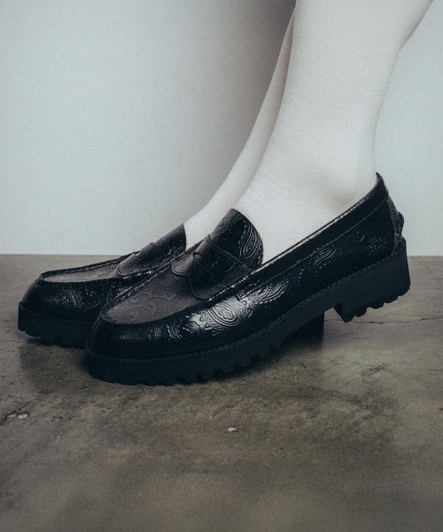 The Kenford Fineshoes(ケンフォードファインシューズ)の「The Kenford Fineshoes TANK SOLE LOAFERS / BLACK(ローファー・レディース・ブラック・23cm/23.5cm/24cm/24.5cm)」の1枚目の写真