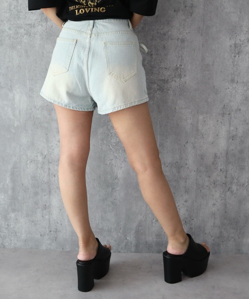 CECIL McBEE(セシルマクビー)の「デニムミニスカパン(デニムパンツ・レディース・ネイビー/サックスブルー・61/64)」の14枚目の写真