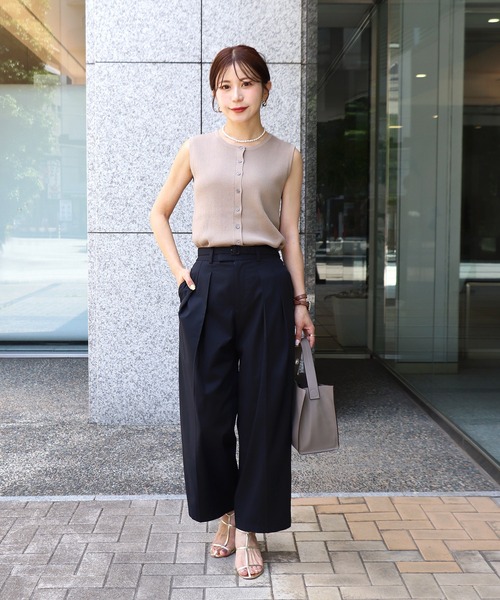 Sirin(シリン)の「ボタンデザインリブトップス(ニット/セーター・レディース・ブラック/ベージュ・FREE)」の8枚目の写真