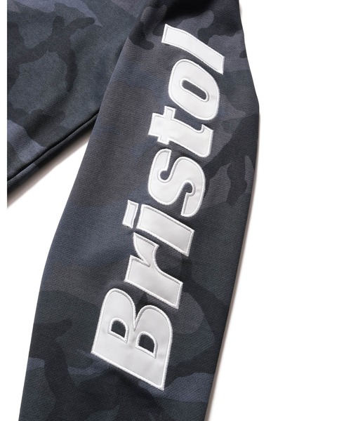 F.C.Real Bristol(エフシーレアルブリストル)の「SLEEVE LOGO ZIP-UP SWEAT HOODIE(パーカー・メンズ・グレイッシュベージュ/カモフラージュ/ブラック/ピンク・X-LARGE/LARGE/SMALL/MEDIUM/XX-LARGE)」の13枚目の写真