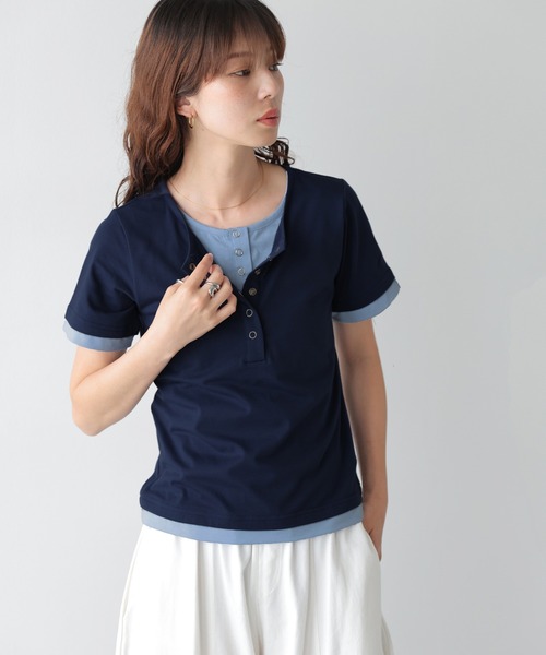 La-gemme(ラジェム)の「レイヤード風デザインのバイカラーヘンリーネック Tシャツ/アレンジ自在/伸縮生地(Tシャツ/カットソー・レディース・グレー/ネイビー/ブラック・フリー)」の12枚目の写真