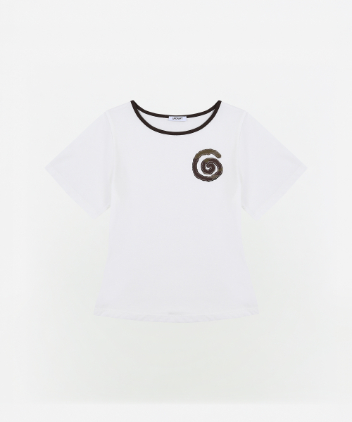 UPDRAFT（アップドラフト）の「SPIRAL APPLIQUE SLIM T-SHIRTS [WHITE/CAMO]（Tシャツ/カットソー・レディース・その他・FREE）」の3枚目の写真