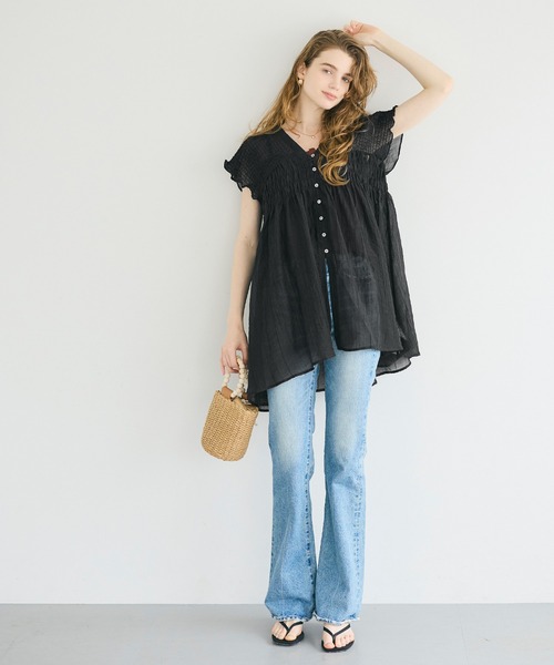 coca(coca)(コカ)の「2wayシアーシャーリングペプラムブラウス(シャツ/ブラウス・レディース・ライトブルー/ブラック・L/M)」の21枚目の写真