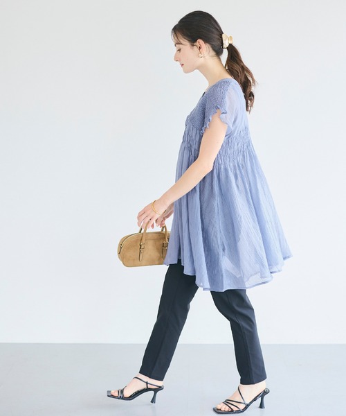 coca(coca)(コカ)の「2wayシアーシャーリングペプラムブラウス(シャツ/ブラウス・レディース・ライトブルー/ブラック・L/M)」の14枚目の写真