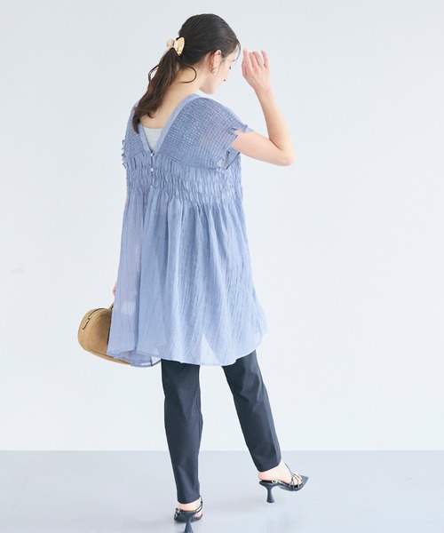 coca(coca)(コカ)の「2wayシアーシャーリングペプラムブラウス(シャツ/ブラウス・レディース・ライトブルー/ブラック・L/M)」の10枚目の写真