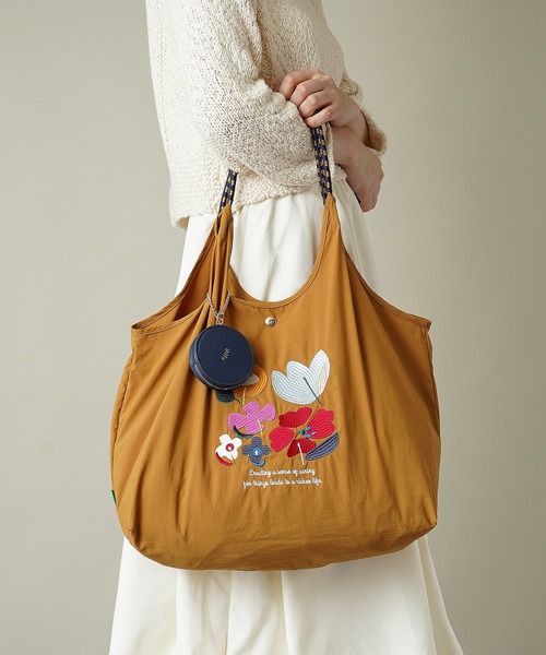 unify(ユニファイ)の「【unify(ユニファイ)】軽量 収納力 しっかり お買い物 にも 刺繍 マルシェバッグ UNPS-01(トートバッグ・レディース・オレンジ/グリーン/オリーブ/サックスブルー/グレー/キャメル/スモークピンク/ライトグレー/ライトブルー/ネイビー/ベージュ/ブラック・ONE SIZE)」の11枚目の写真