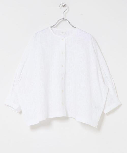 かぐれ（カグレ）の「コットンクロス刺しゅうワイドシャツ（シャツ/ブラウス・レディース・ネイビー/オフホワイト・FREE）」の16枚目の写真