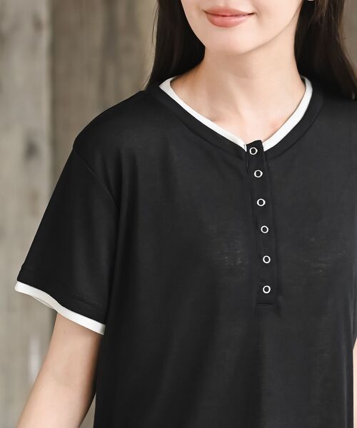 rps（アールピーエス）の「レイヤード風ヘンリーネックＴ（Tシャツ/カットソー・レディース・オフホワイト/サックスブルー/ブラック/イエロー・フリー）」の12枚目の写真