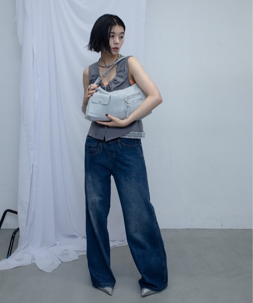 uyu.（ウユ）の「Double Waist Denim Pants/ダブルウエストデニムパンツ（デニムパンツ・レディース・ブルー・MEDIUM/SMALL/LARGE）」の13枚目の写真