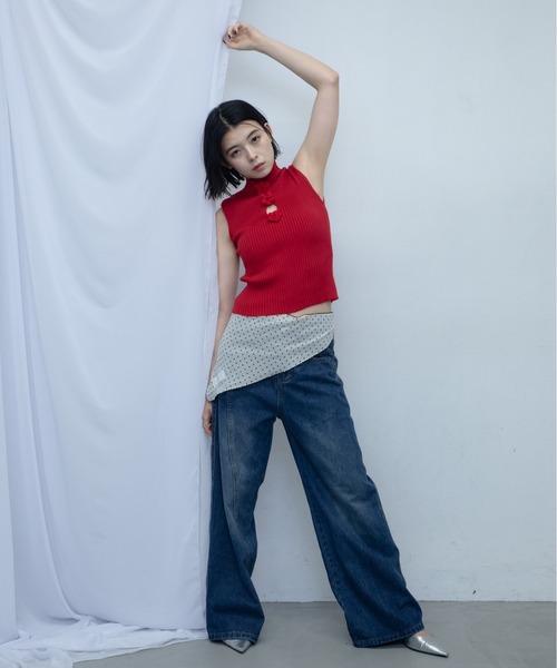 uyu.（ウユ）の「Double Waist Denim Pants/ダブルウエストデニムパンツ（デニムパンツ・レディース・ブルー・MEDIUM/SMALL/LARGE）」の2枚目の写真
