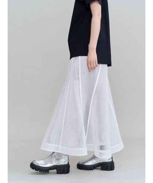 UN3D.(アンスリード)の「MESH TRIANGLE FLARE SKIRT / メッシュトライアングルフレアスカート(スカート・レディース・ホワイト/ブラック・38/36)」の13枚目の写真