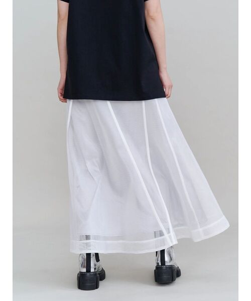 UN3D.(アンスリード)の「MESH TRIANGLE FLARE SKIRT / メッシュトライアングルフレアスカート(スカート・レディース・ホワイト/ブラック・38/36)」の14枚目の写真