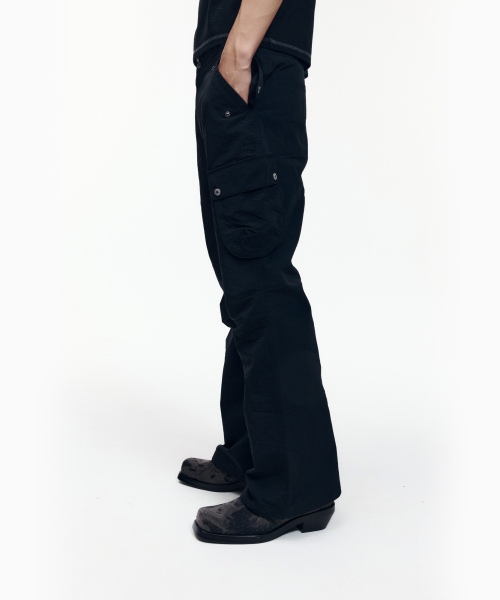 AAKAM(アーカム)の「Flare Ripstop Cargo Pants (Black)(その他パンツ・レディース・その他・1/2)」の10枚目の写真