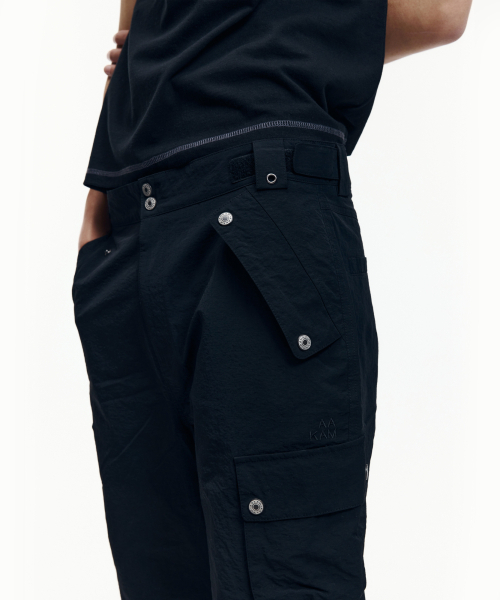 AAKAM(アーカム)の「Flare Ripstop Cargo Pants (Black)(その他パンツ・レディース・その他・1/2)」の13枚目の写真