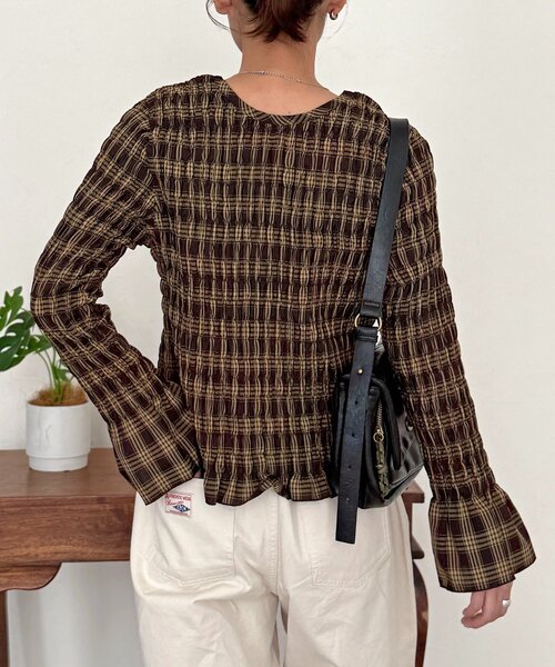 CPCM(シーピーシーエム)の「シャーリング長袖ブラウス(シャツ/ブラウス・レディース・ブラック/ホワイト/ブラウン/レッド・FREE)」の14枚目の写真