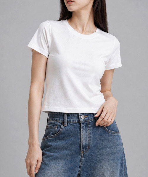 NinaetLina(ニナエリナ)の「後ろリボン無地ミニTシャツ(Tシャツ/カットソー・レディース・ホワイト/ブラック・FREE)」の3枚目の写真