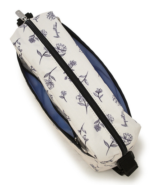 LeSportsac(レスポートサック)の「DANIELLA CROSSBODY インクスケッチドフローラルアイボリー(ショルダーバッグ・レディース・ホワイト・FREE)」の8枚目の写真