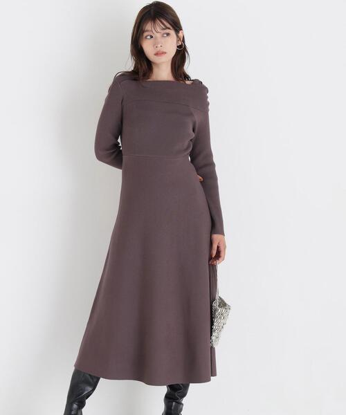 NATURAL BEAUTY BASIC(ナチュラルビューティーベーシック)の「オフショルニットワンピース(ワンピース・レディース・ブラウン/ブルー・MEDIUM/SMALL)」の2枚目の写真