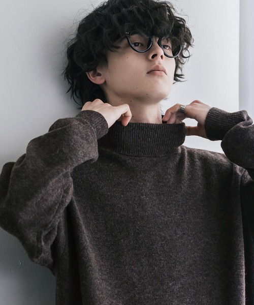 Rocky Monroe(ロッキーモンロー)の「新色追加 オーバーサイズウール混メランジタートルネックプルオーバーニットセーター(ニット/セーター・メンズ・マスタード/ワイン/オフホワイト/ブラック/チャコール/ブラウン/グレー・M/XL/L)」の22枚目の写真