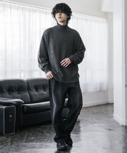 Rocky Monroe(ロッキーモンロー)の「新色追加 オーバーサイズウール混メランジタートルネックプルオーバーニットセーター(ニット/セーター・メンズ・マスタード/ワイン/オフホワイト/ブラック/チャコール/ブラウン/グレー・M/XL/L)」の17枚目の写真