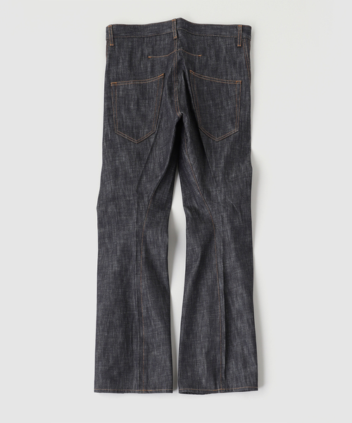 NVRFRGT(ネヴァーフォーゲット)の「NVRFRGT / ネヴァーフォーゲット 3D TWISTED JEANS INDIGO(デニムパンツ・メンズ・ネイビー・1/2/3)」の2枚目の写真