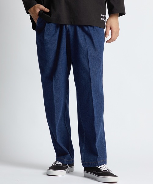 LANVIN en Bleu(ランバンオンブルー)の「2タック センタークリース デニム スラックス(スラックス・メンズ・インディゴブルー/ライトインディゴブルー・46/48/50/52)」の4枚目の写真