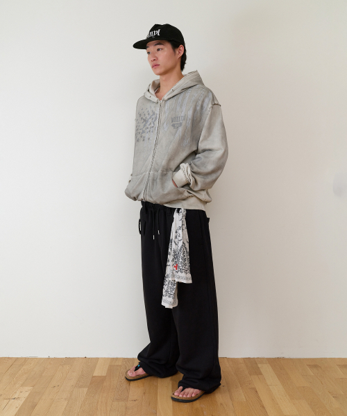 THEVINYLHOUSE（ザバイニルハウス）の「BELTED DETAIL SWEAT PANTS BLACK（スウェットパンツ・メンズ・その他・SMALL/MEDIUM/LARGE）」の5枚目の写真
