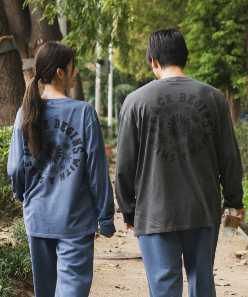BIGWAVE COLLECTIVE（ビッグウェーブコレクティブ）の「ピースサークル PIGMENT 長袖Tシャツ (ストーングレー)（Tシャツ/カットソー・レディース・その他・MEDIUM/X-LARGE）」の5枚目の写真