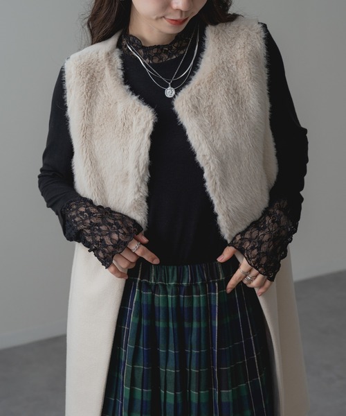 ANNA LUNA(アンナルナ)の「【ANNA LUNA】重ねる だけで今っぽい! レース タートル プルオーバー(Tシャツ/カットソー・レディース・ブラウン/ブラック/ホワイト/ライトグレー・MEDIUM)」の6枚目の写真