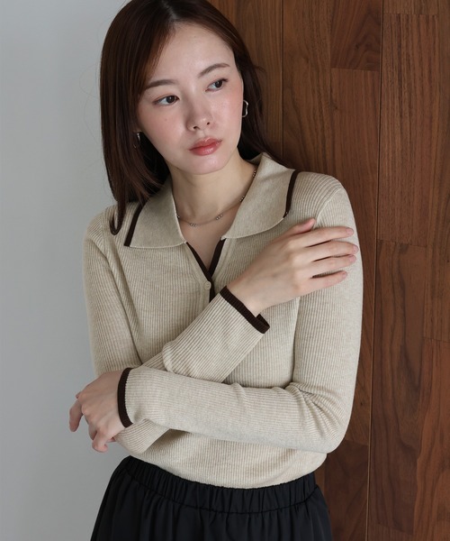 J by blue(ジェイバイブルー)の「ウール混バイカラースキッパーニット(ニット/セーター・レディース・ブラウン/チャコールグレー/ベージュ・MEDIUM)」の4枚目の写真