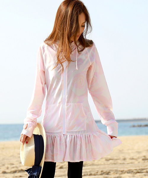 Fashion Letter（ファッションレター）の「ラッシュガードフリルパーカー（ラッシュガード・レディース・ミント/ネイビー/イエロー/カモフラージュ/その他8/その他10/その他9/その他7/その他11/ホワイト/ホワイト×イエロー/ホワイト×ピンク/グレー/その他4/ベビーピンク/その他6/その他2/その他3/その他5/その他1/ブラック/ブルーグリーン・L-XL/M-L）」の21枚目の写真