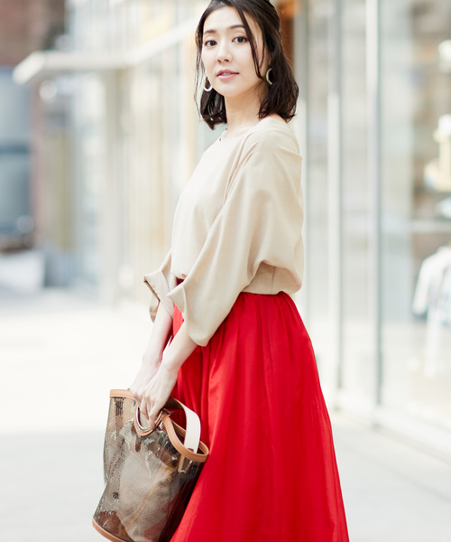 RIVE DROITE（リヴドロワ）の「バックツイストブラウス（シャツ/ブラウス・レディース・オフホワイト/ベージュ/ネイビー・FREE）」の11枚目の写真