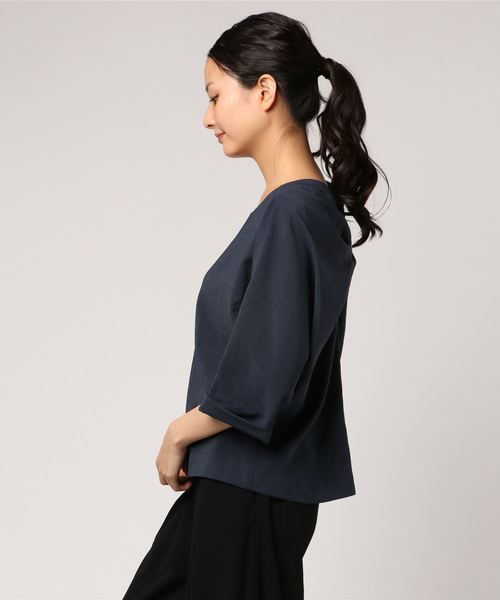 RIVE DROITE（リヴドロワ）の「バックツイストブラウス（シャツ/ブラウス・レディース・オフホワイト/ベージュ/ネイビー・FREE）」の4枚目の写真