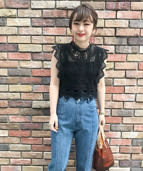 Cheek(チーク)の「コンパクトレーシートップス(シャツ/ブラウス・レディース・ホワイト/ブラック・MEDIUM)」の6枚目の写真