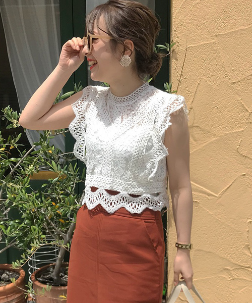 Cheek(チーク)の「コンパクトレーシートップス(シャツ/ブラウス・レディース・ホワイト/ブラック・MEDIUM)」の13枚目の写真