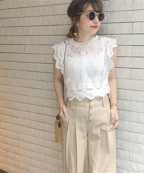 Cheek(チーク)の「コンパクトレーシートップス(シャツ/ブラウス・レディース・ホワイト/ブラック・MEDIUM)」の17枚目の写真