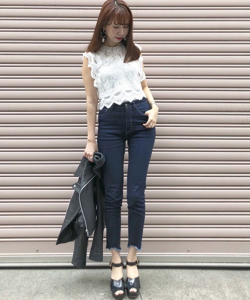 Cheek(チーク)の「コンパクトレーシートップス(シャツ/ブラウス・レディース・ホワイト/ブラック・MEDIUM)」の21枚目の写真